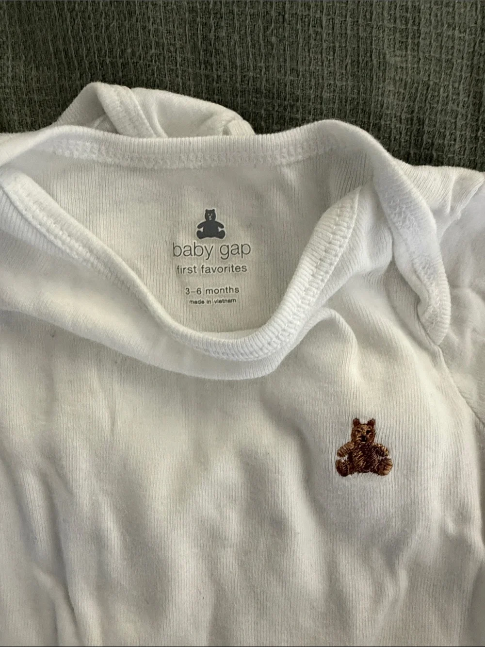 GAP White Long-Sleeve Baby One-Piece Set with Brown Bear Accent